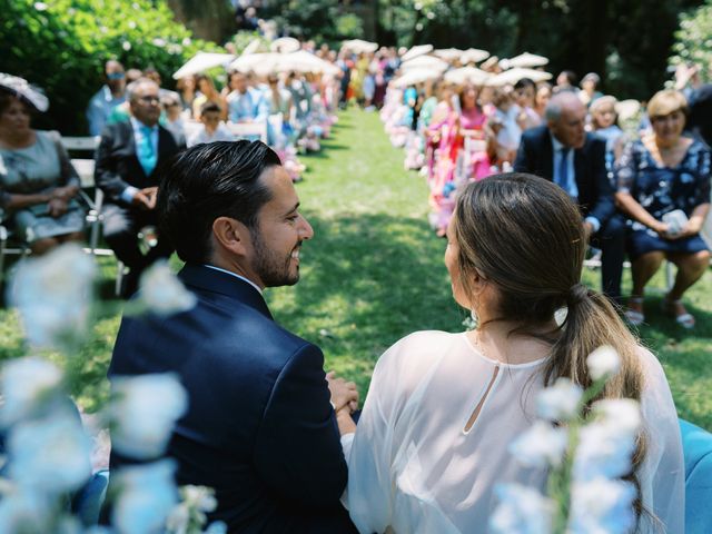 La boda de Carlos y Andrea en Santiago De Compostela, A Coruña 17