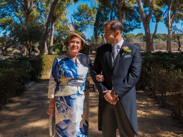 La boda de David y Iryna en Alacant/alicante, Alicante 16