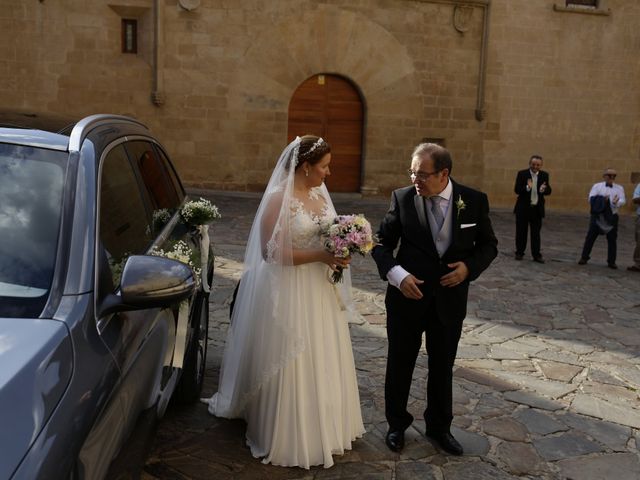 La boda de Miguel Ángel y Cristina en Cáceres, Cáceres 15