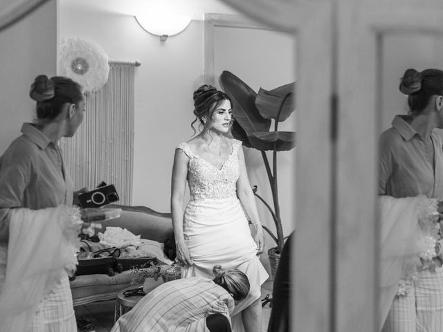 La boda de Helio y Gabriela en Sant Vicenç De Montalt, Barcelona 19