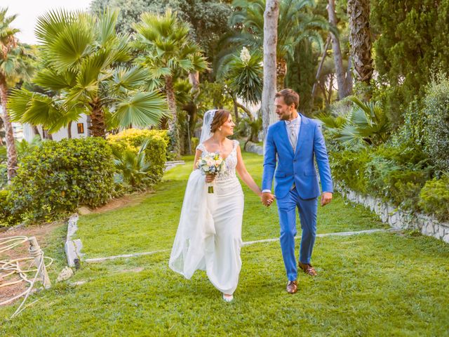 La boda de Helio y Gabriela en Sant Vicenç De Montalt, Barcelona 38