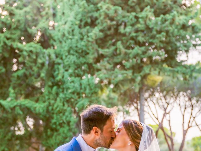 La boda de Helio y Gabriela en Sant Vicenç De Montalt, Barcelona 39