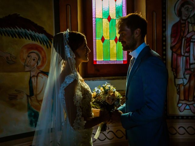 La boda de Helio y Gabriela en Sant Vicenç De Montalt, Barcelona 41