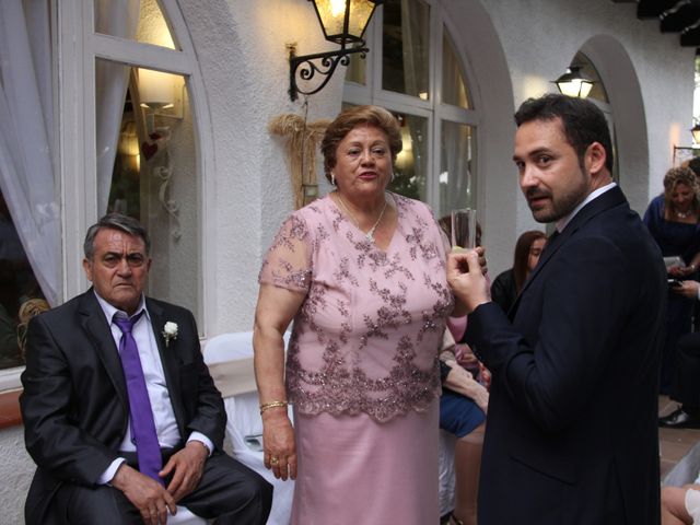 La boda de Antonio  y Laura  en Sant Quirze Safaja, Barcelona 24