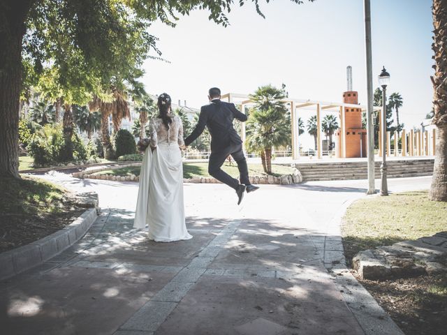 La boda de Manu y Noemí en Petrer, Alicante 15