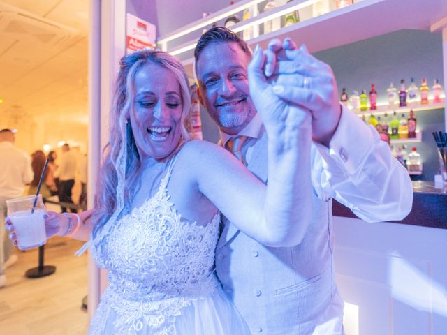 La boda de Jose y Desiree en Chiclana De La Frontera, Cádiz 1