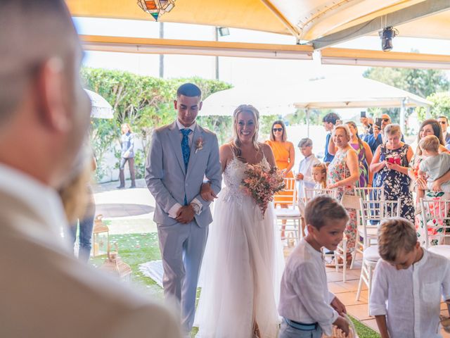 La boda de Jose y Desiree en Chiclana De La Frontera, Cádiz 18