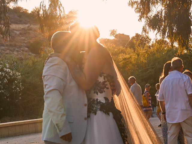La boda de Antonio y Dayana en La/villajoyosa Vila Joiosa, Alicante 16