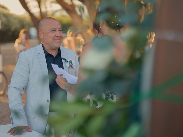 La boda de Antonio y Dayana en La/villajoyosa Vila Joiosa, Alicante 22