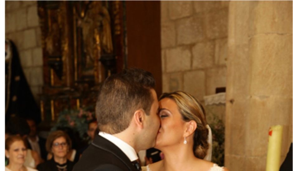 La boda de Gonzalo y Irene en Argomilla De Cayon, Cantabria