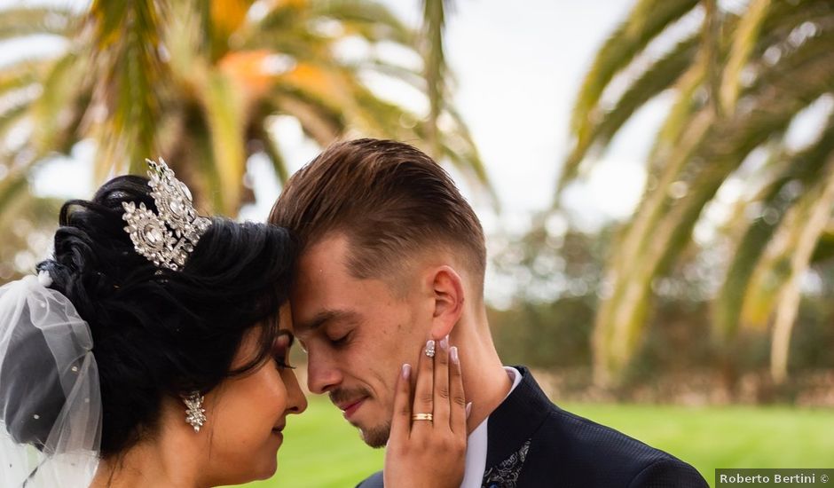 La boda de Larisa y Alex en Burriana, Castellón