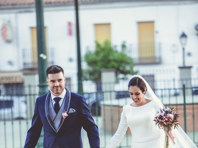 La boda de Esteban y Natalia en Llerena, Badajoz 3