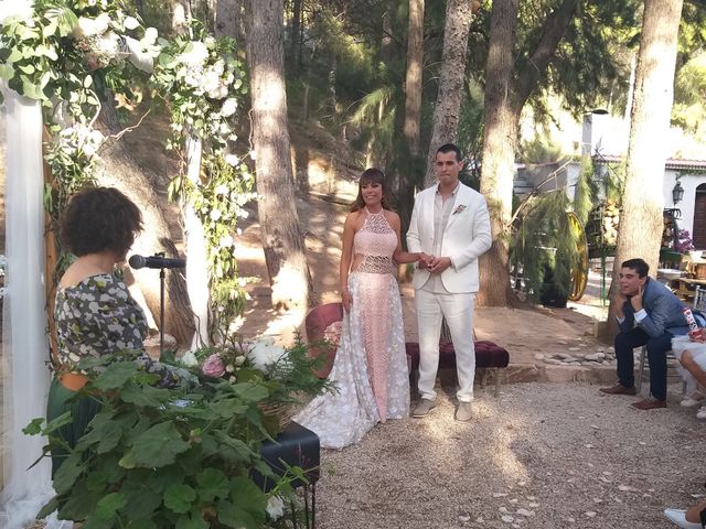 La boda de Maria Emma  y José  en Elda, Alicante 19