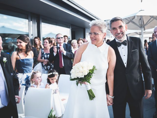 La boda de Toni y Vicky en Barcelona, Barcelona 34