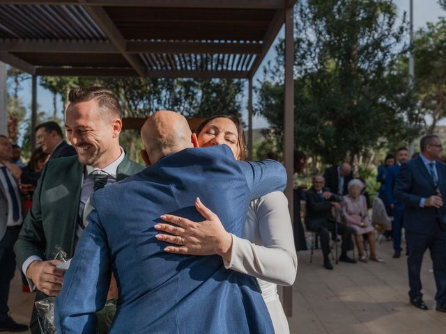 La boda de Margarita y Cristian en Alacant/alicante, Alicante 520