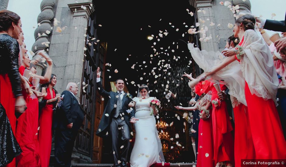 La boda de Jose y Cristina en Santa Cruz De Tenerife, Santa Cruz de Tenerife