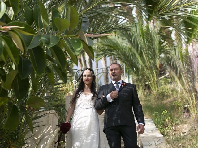La boda de Ashley y Julia en La/villajoyosa Vila Joiosa, Alicante 10