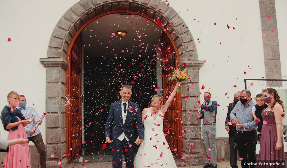 La boda de Daniel y Carol en La Orotava, Santa Cruz de Tenerife
