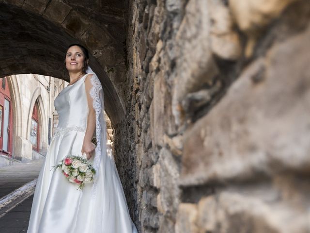 La boda de Gaizka y Leticia en Portugalete, Vizcaya 16