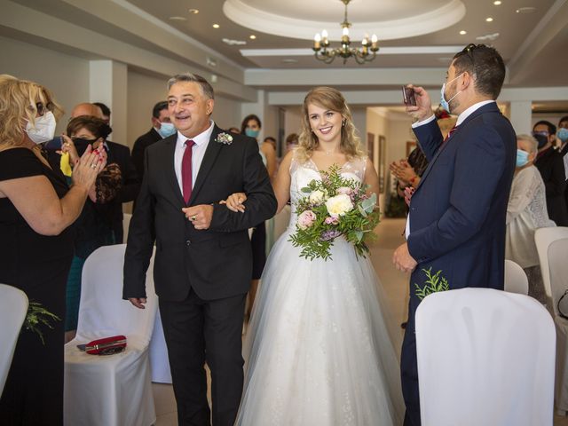 La boda de Brais y Iris en Bueu (Casco Urbano), Pontevedra 12