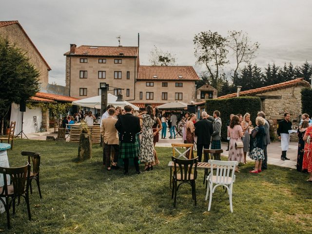 La boda de Tom y Alba en Suances, Cantabria 25