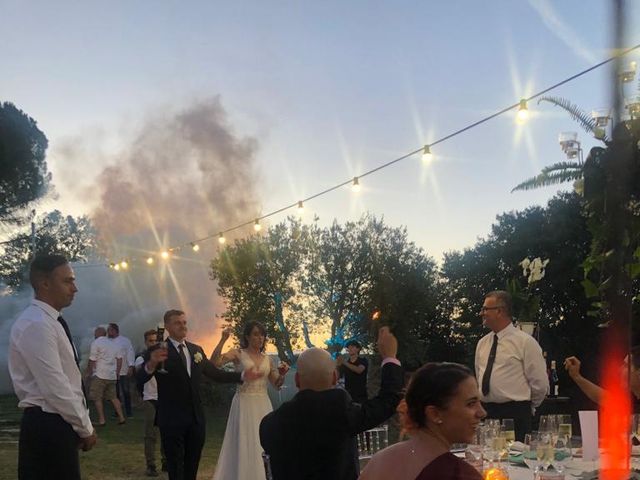 La boda de Manuel  y Marta  en Sant Esteve Sesrovires, Barcelona 3