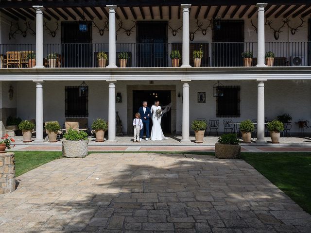 La boda de Alberto y Marina en San Roman De Los Montes, Toledo 11