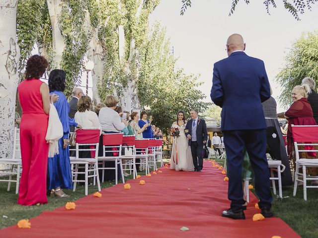 La boda de Iván y Isabel en Aranjuez, Madrid 48