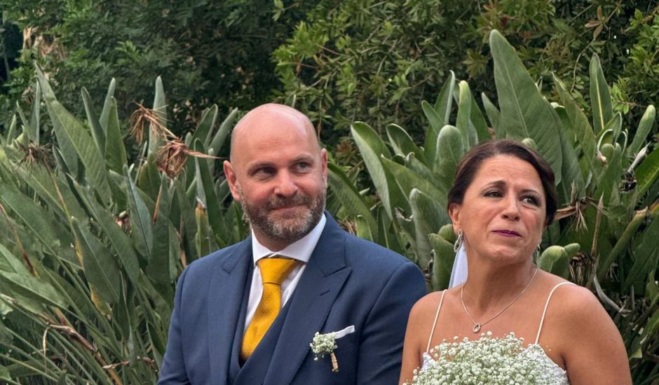La boda de Rubén  y África  en Sevilla, Sevilla