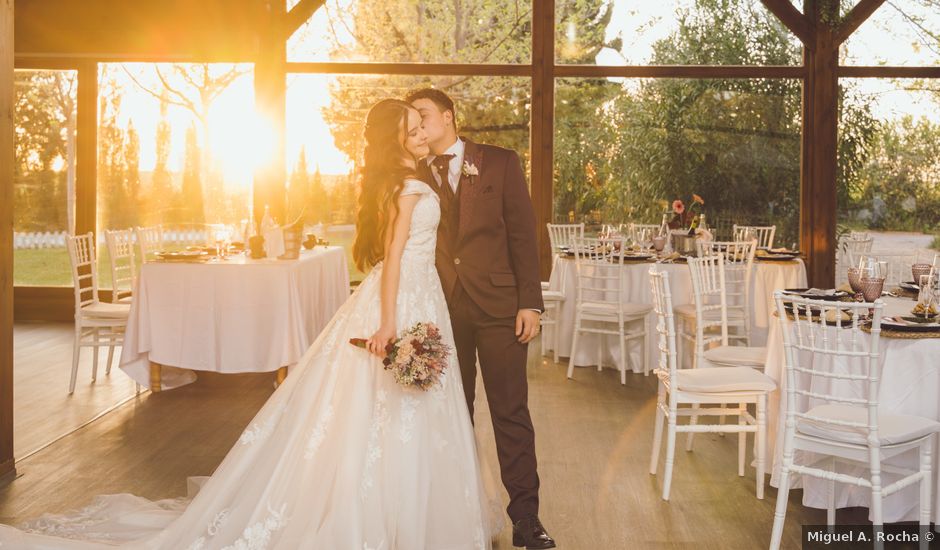 La boda de Graciela y Yoelvis en Casas Ibañez, Albacete