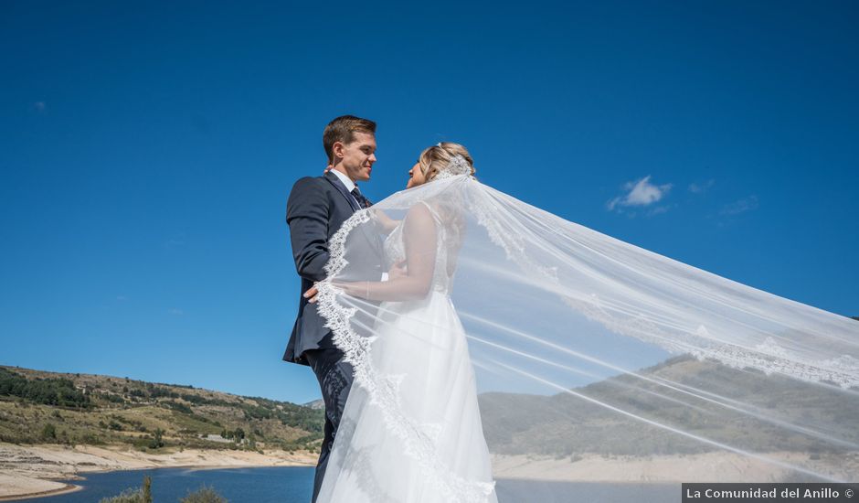 La boda de Guillermo y Estefanía en Peguerinos, Ávila