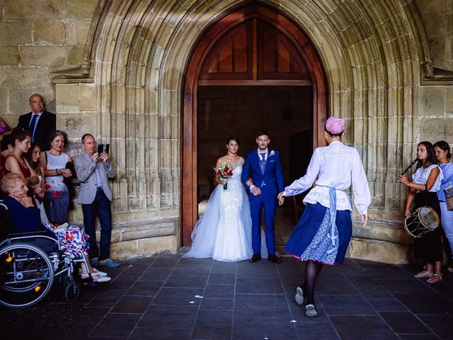 La boda de Denis y Rebeka en Zarautz, Guipúzcoa 32