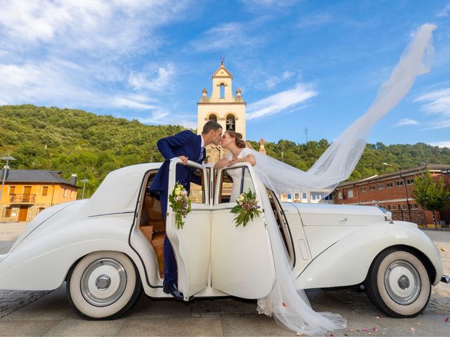 La boda de César y Jessy en Ponferrada, León 20