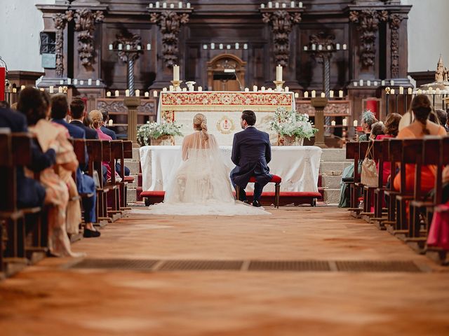 La boda de Jess y Joseca en Almodovar Del Campo, Ciudad Real 35