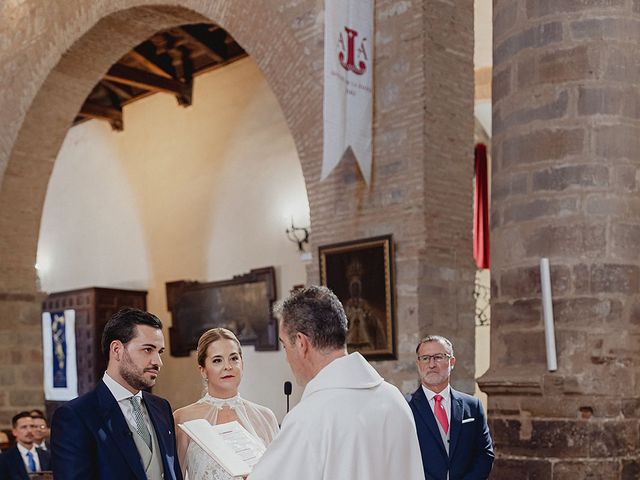 La boda de Jess y Joseca en Almodovar Del Campo, Ciudad Real 36