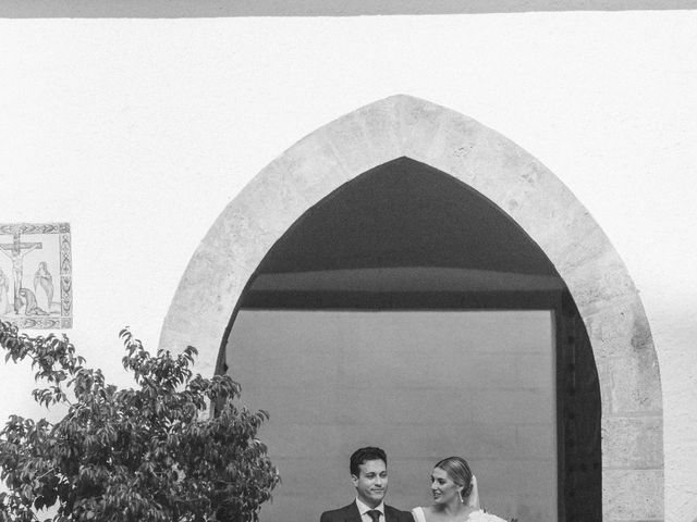 La boda de Pilar y Carlos en El Puig, Valencia 29