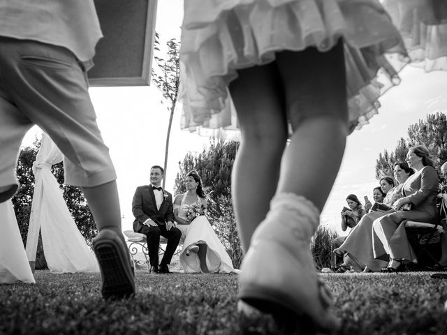 La boda de Roberto y Emma en San Agustin De Guadalix, Madrid 50