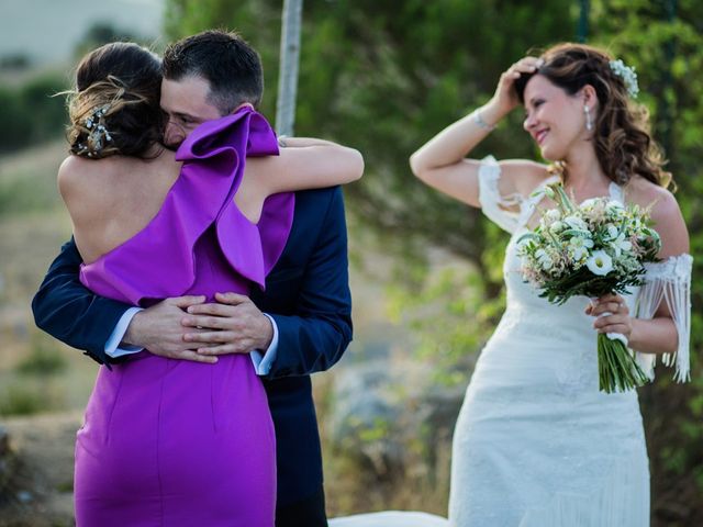 La boda de Roberto y Emma en San Agustin De Guadalix, Madrid 61