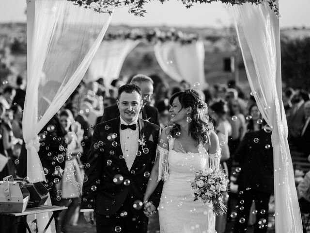 La boda de Roberto y Emma en San Agustin De Guadalix, Madrid 73