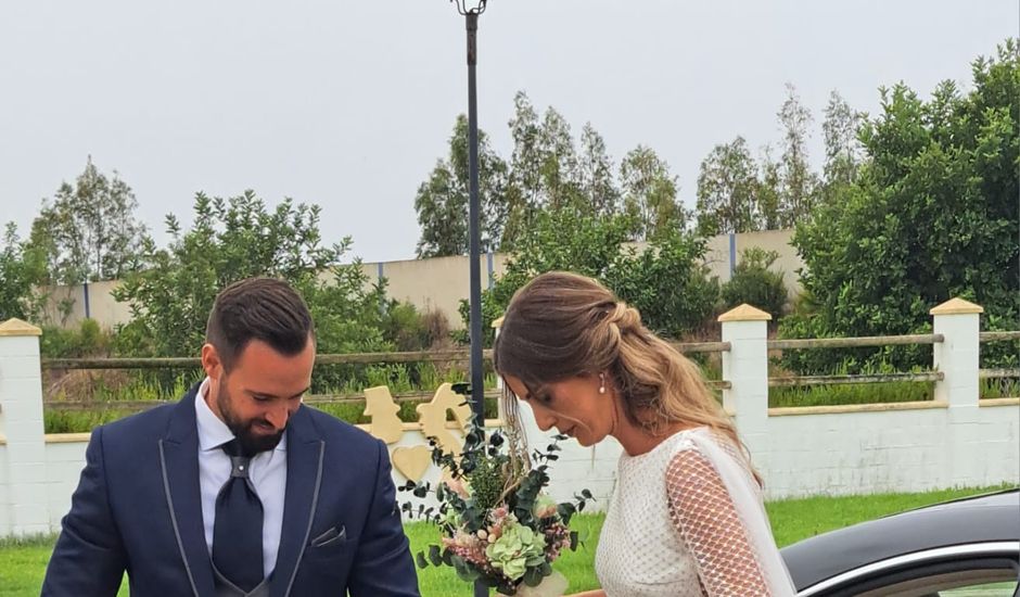 La boda de Manuel  y Julia en Chiclana De La Frontera, Cádiz