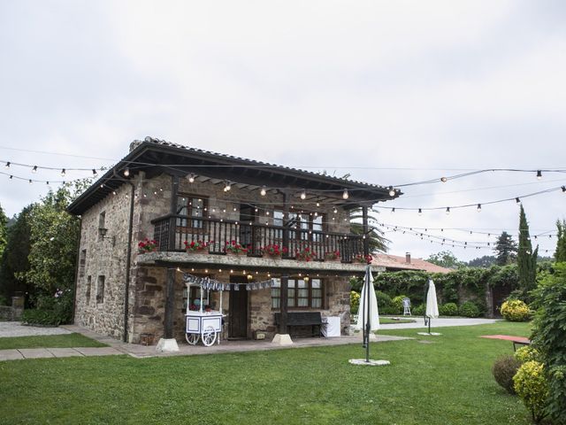 La boda de Alberto y Marian en Caranceja, Cantabria 9