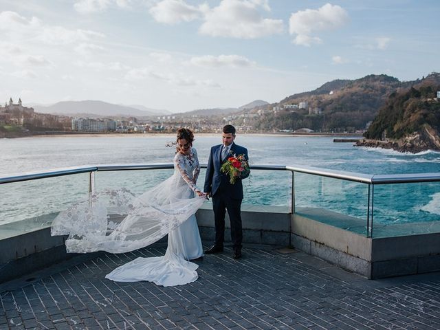 La boda de Alejandro y Alba en Donostia-San Sebastián, Guipúzcoa 41