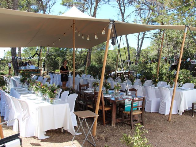 La boda de Nico y Clara en Sant Antoni De Portmany, Islas Baleares 6