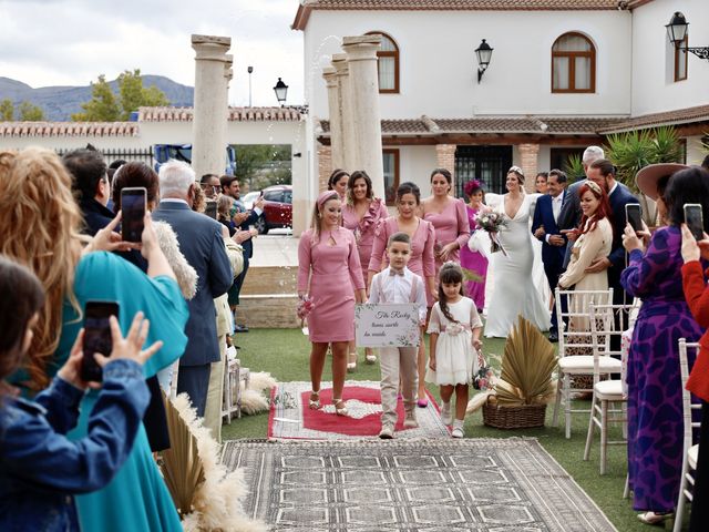La boda de Tania y Ángel en Villanueva Del Rosario, Málaga 35