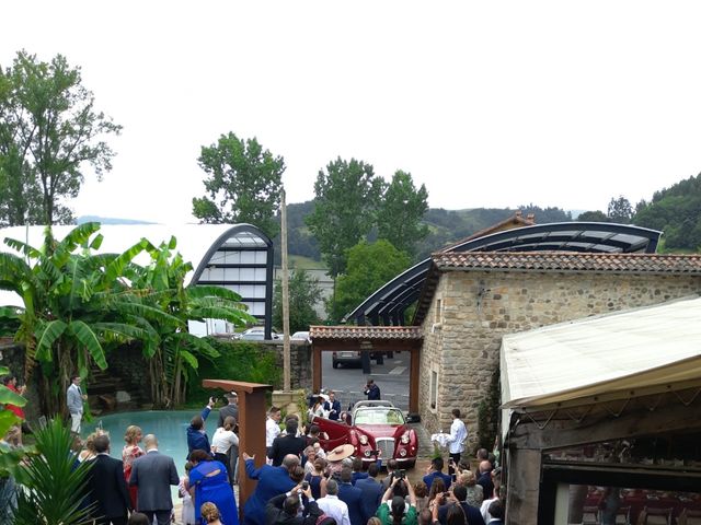 La boda de Roberto y Noemí en Barros, Cantabria 3