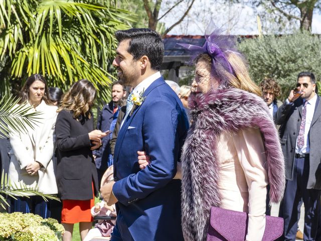 La boda de Javier y Sonia en Talamanca Del Jarama, Madrid 8