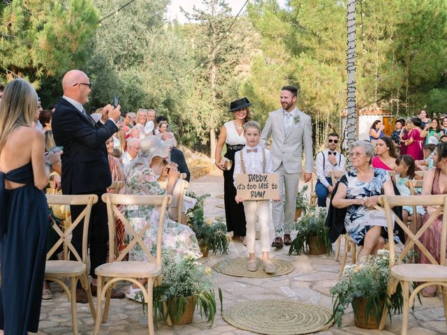 La boda de Danny y Alicia en Ugijar, Granada 30