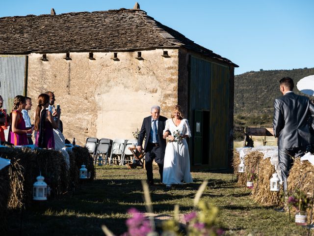 La boda de Victor y Alba en Aquilue, Huesca 7