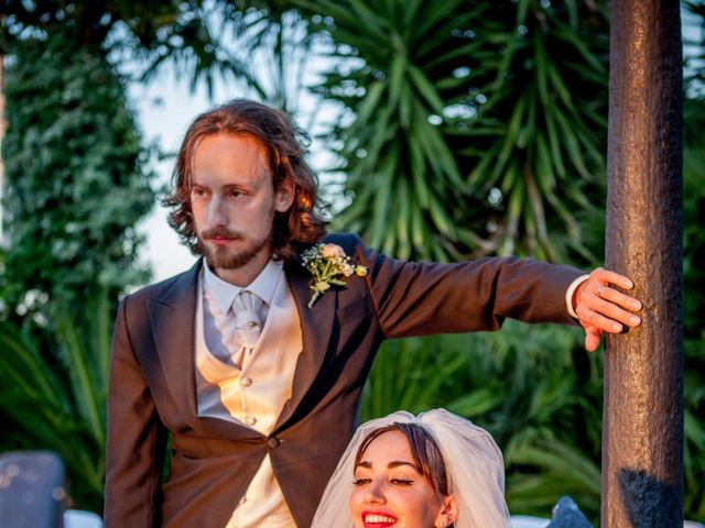 La boda de Jerom y Almudena en Canido, A Coruña 78