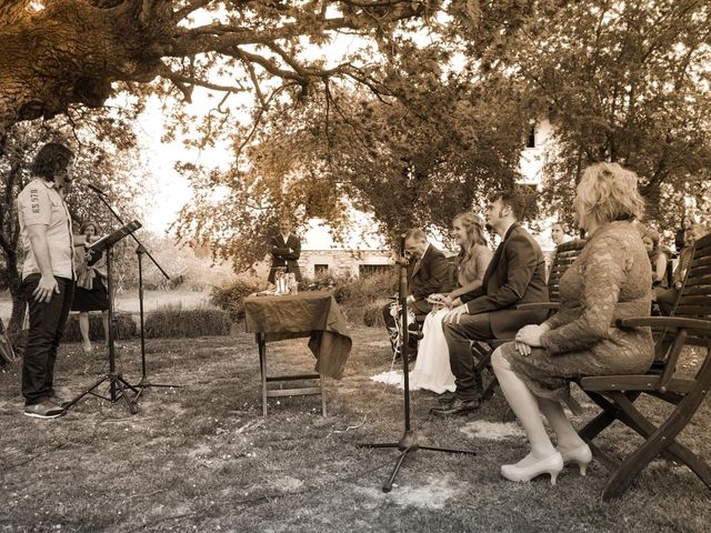 La boda de Rober y Miren en Muxika, Vizcaya 31